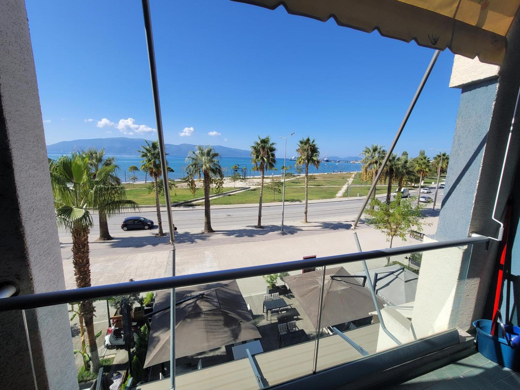 Haris Hotel Avlonya Dış mekan fotoğraf