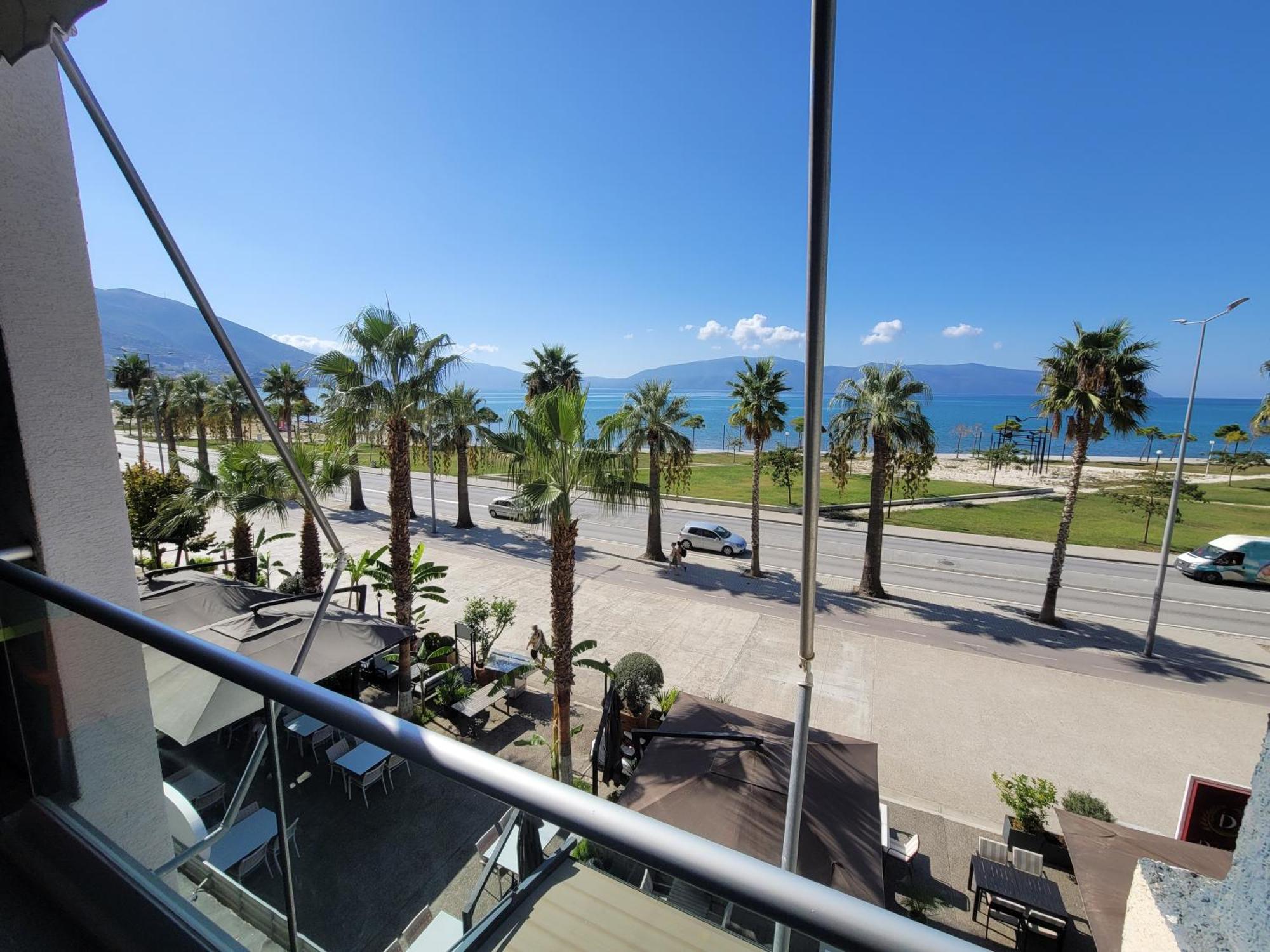 Haris Hotel Avlonya Dış mekan fotoğraf