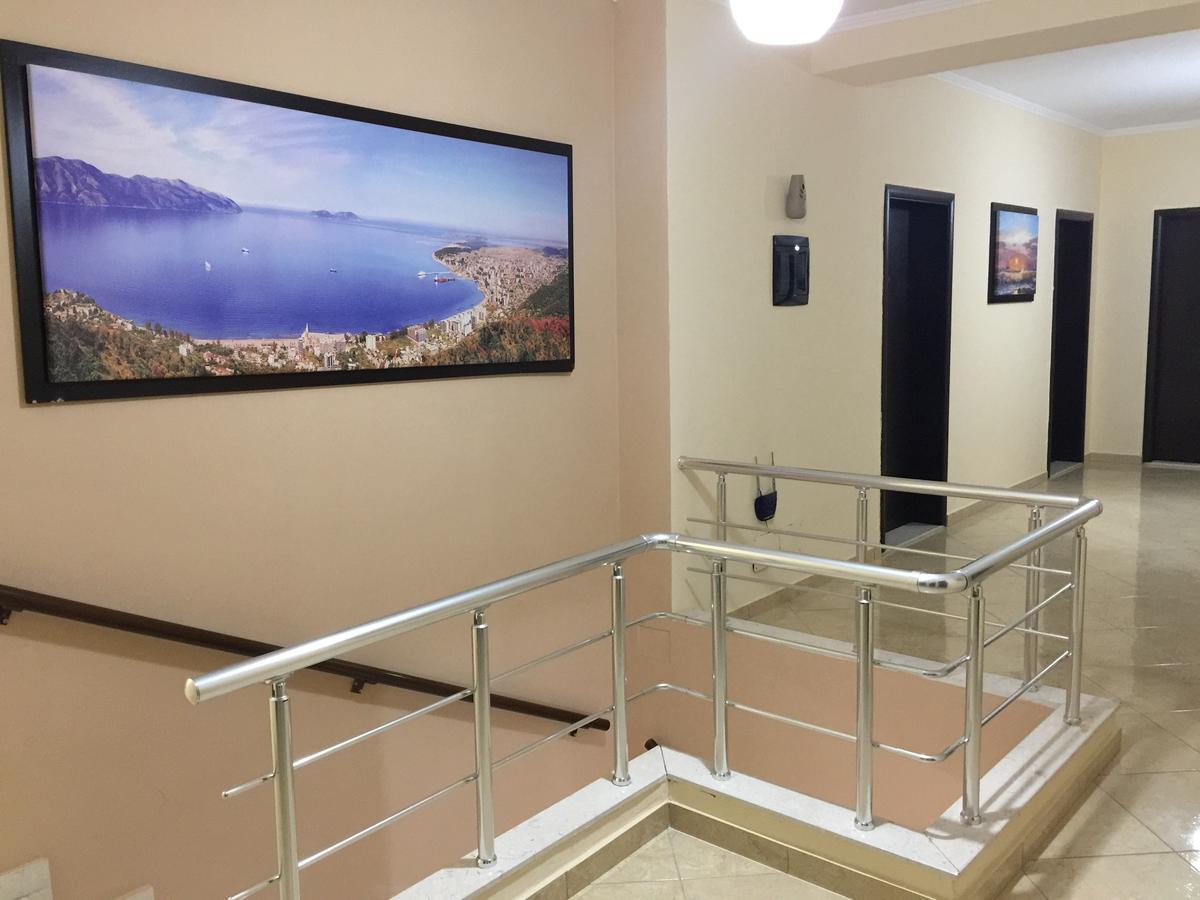 Haris Hotel Avlonya Dış mekan fotoğraf