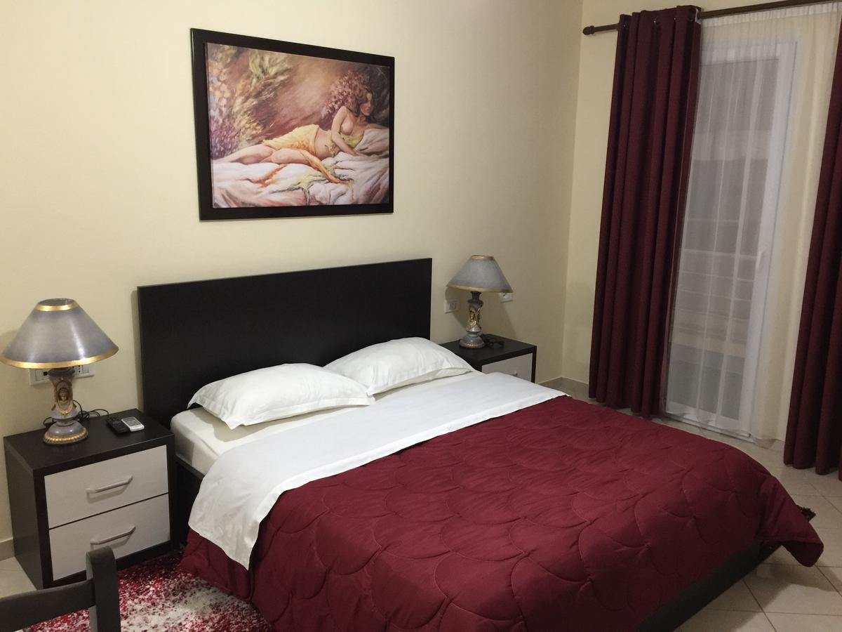 Haris Hotel Avlonya Dış mekan fotoğraf