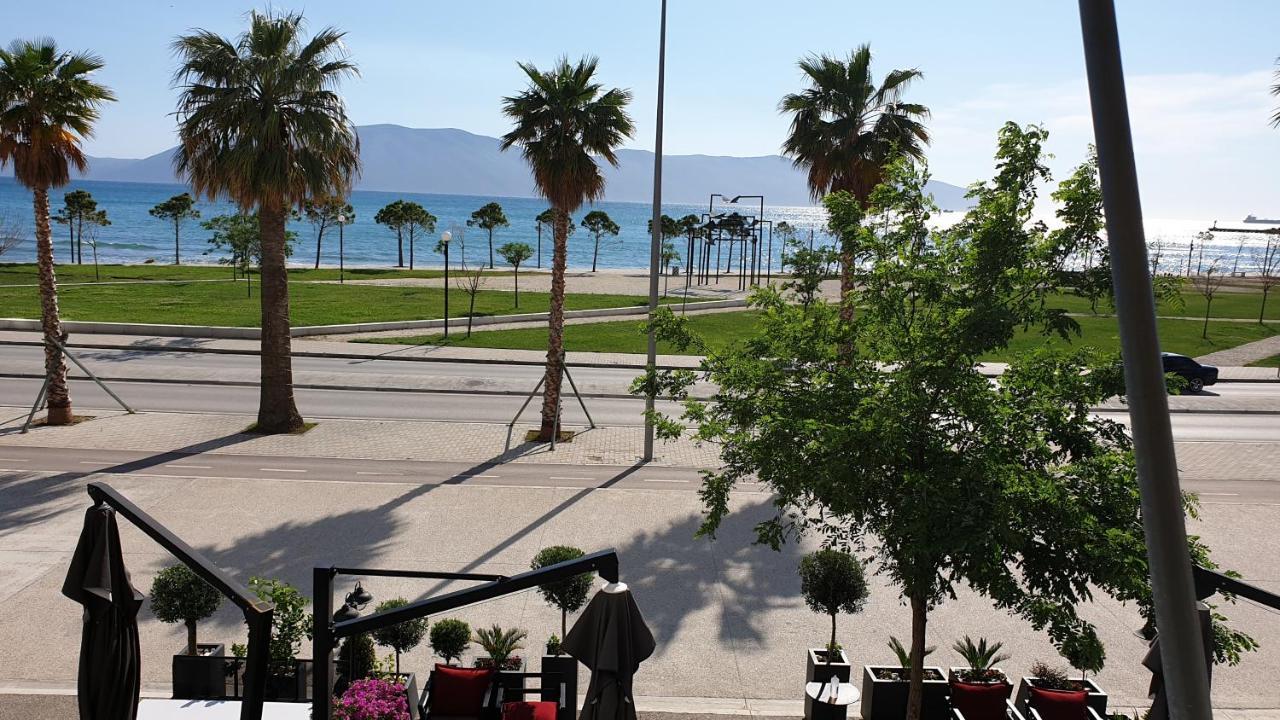 Haris Hotel Avlonya Dış mekan fotoğraf